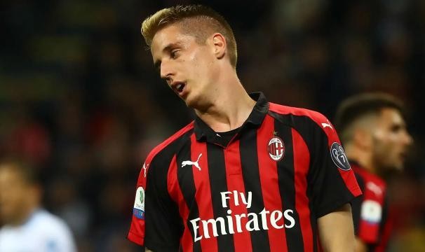 开云体育app-专访中宣布退役，小孔蒂袒露天才球员的痛苦与脆弱