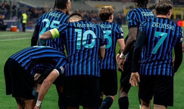 开云体育app-欧冠3连败后国米跌至第14，末轮即便客胜多特也无法确定进8强