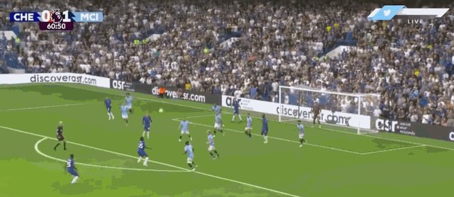 1724000304728009543.gif 埃德松.gif